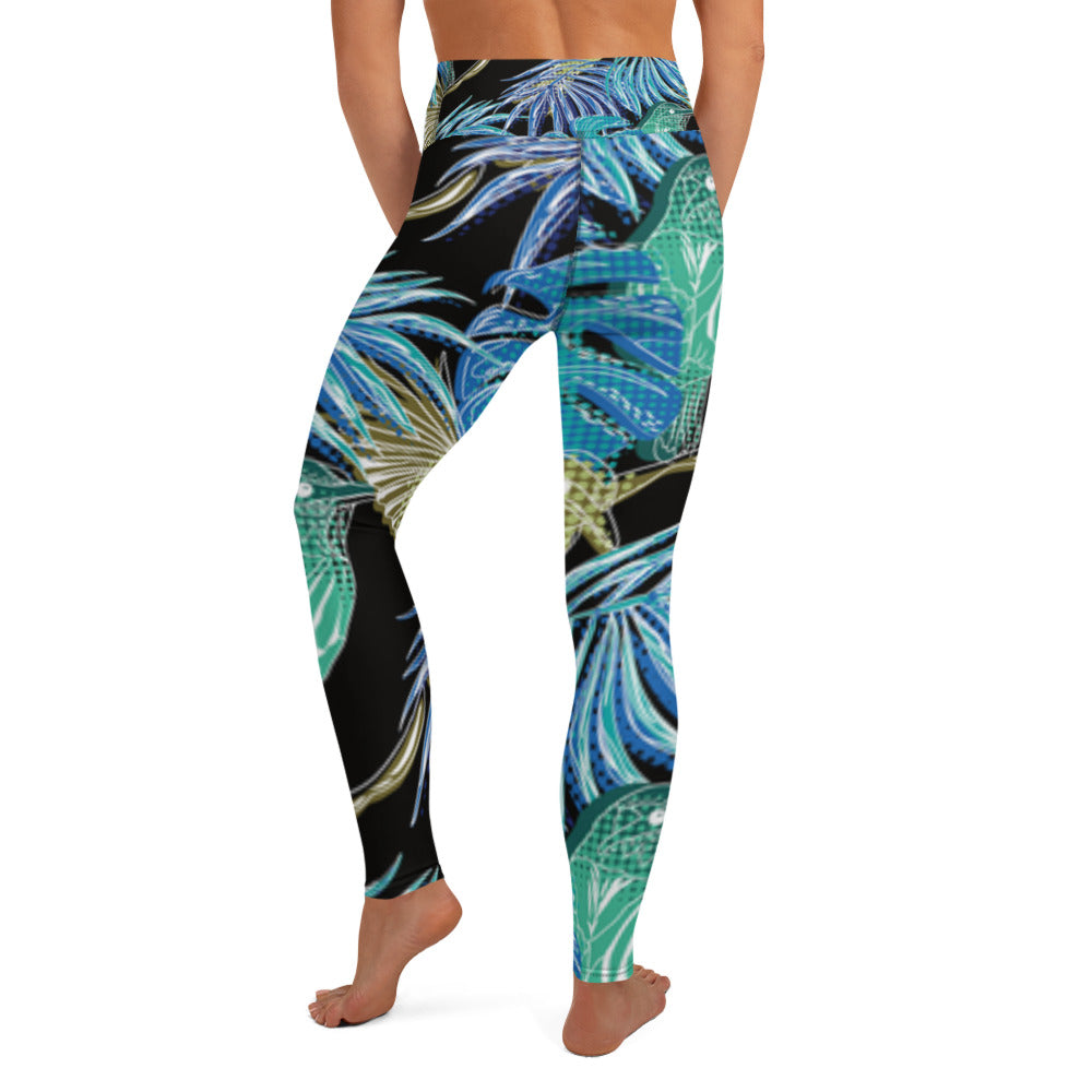 Birds in paradise Yoga Leggings