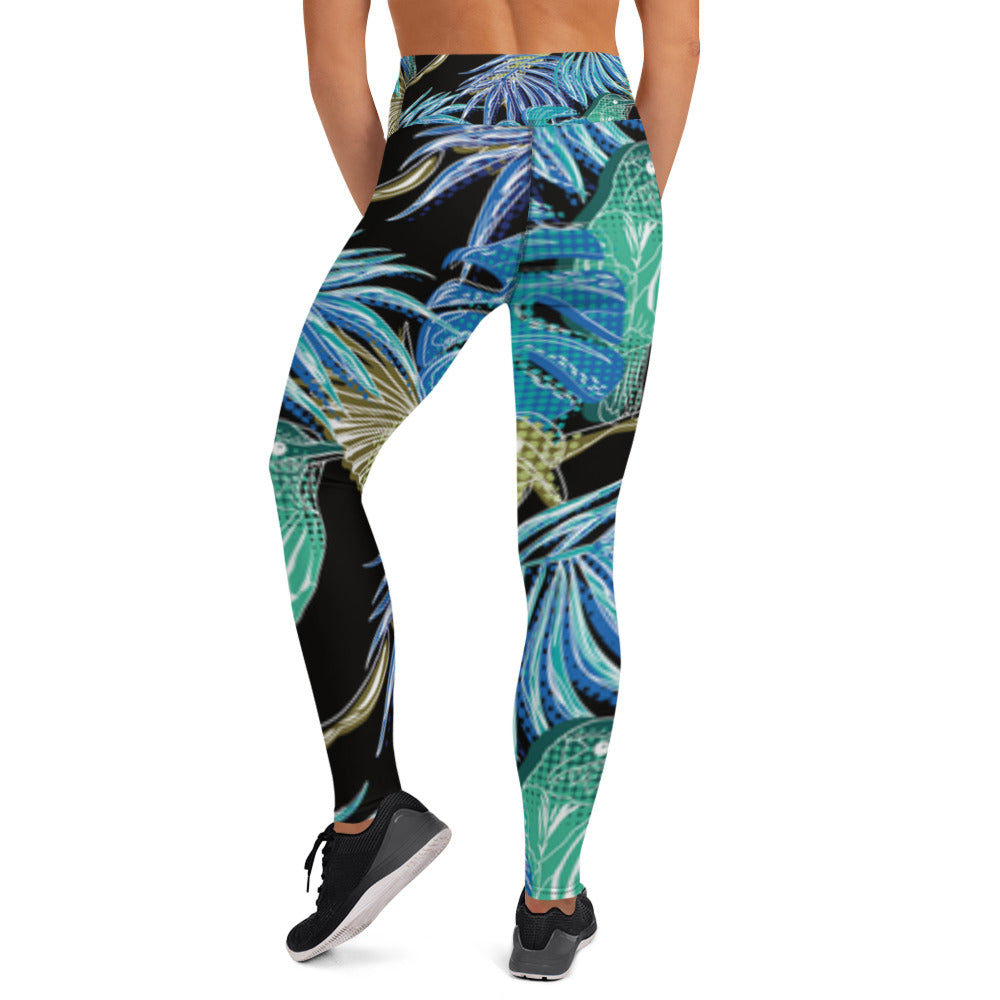 Birds in paradise Yoga Leggings