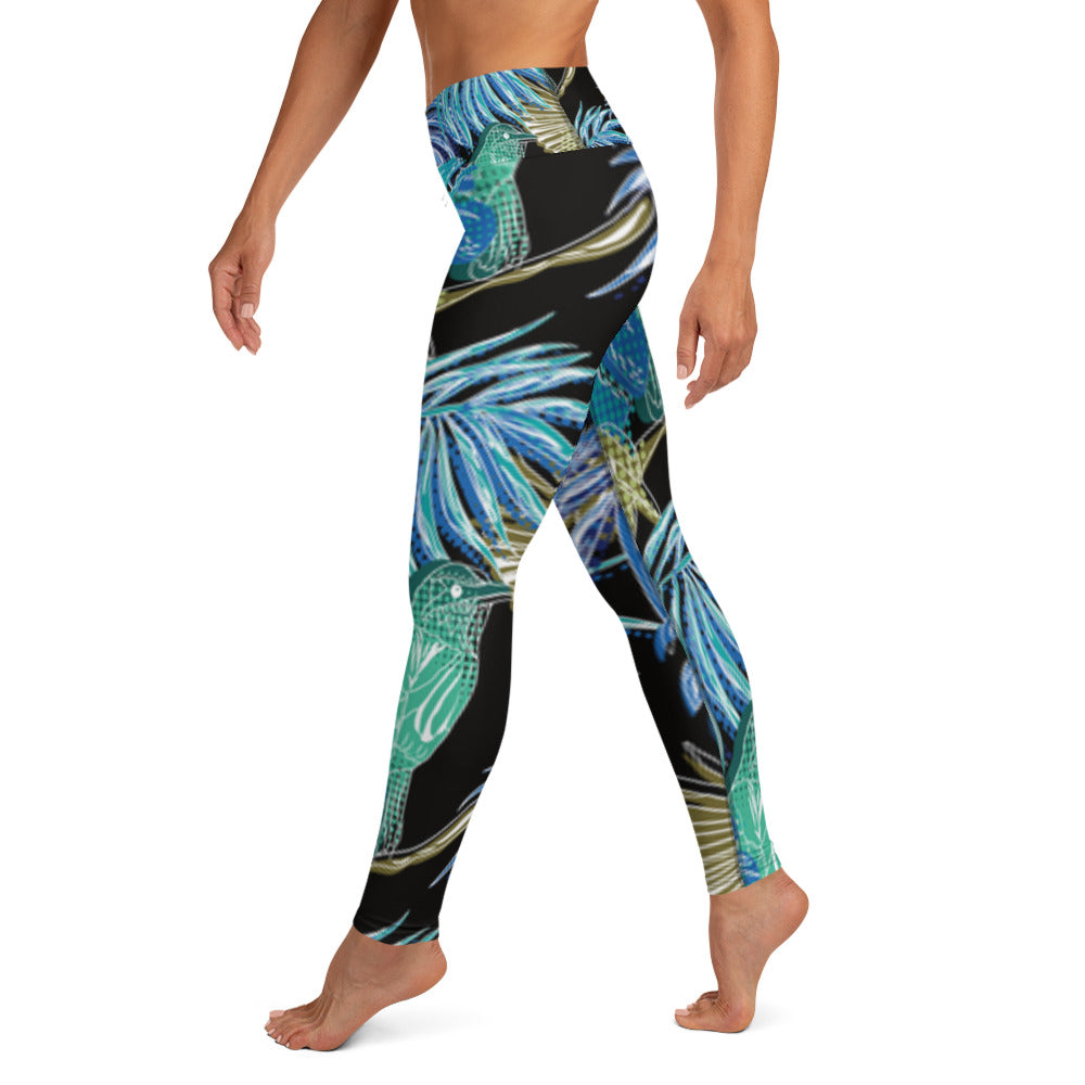 Birds in paradise Yoga Leggings