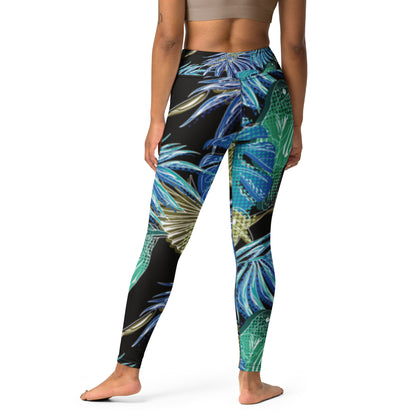 Birds in paradise Yoga Leggings