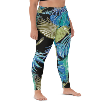 Birds in paradise Yoga Leggings