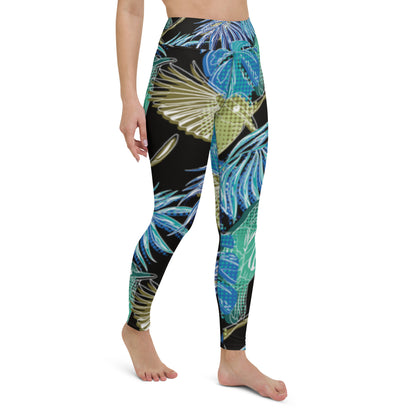 Birds in paradise Yoga Leggings