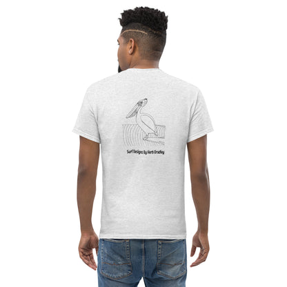 Pelican hanging Men's adult T-shirt