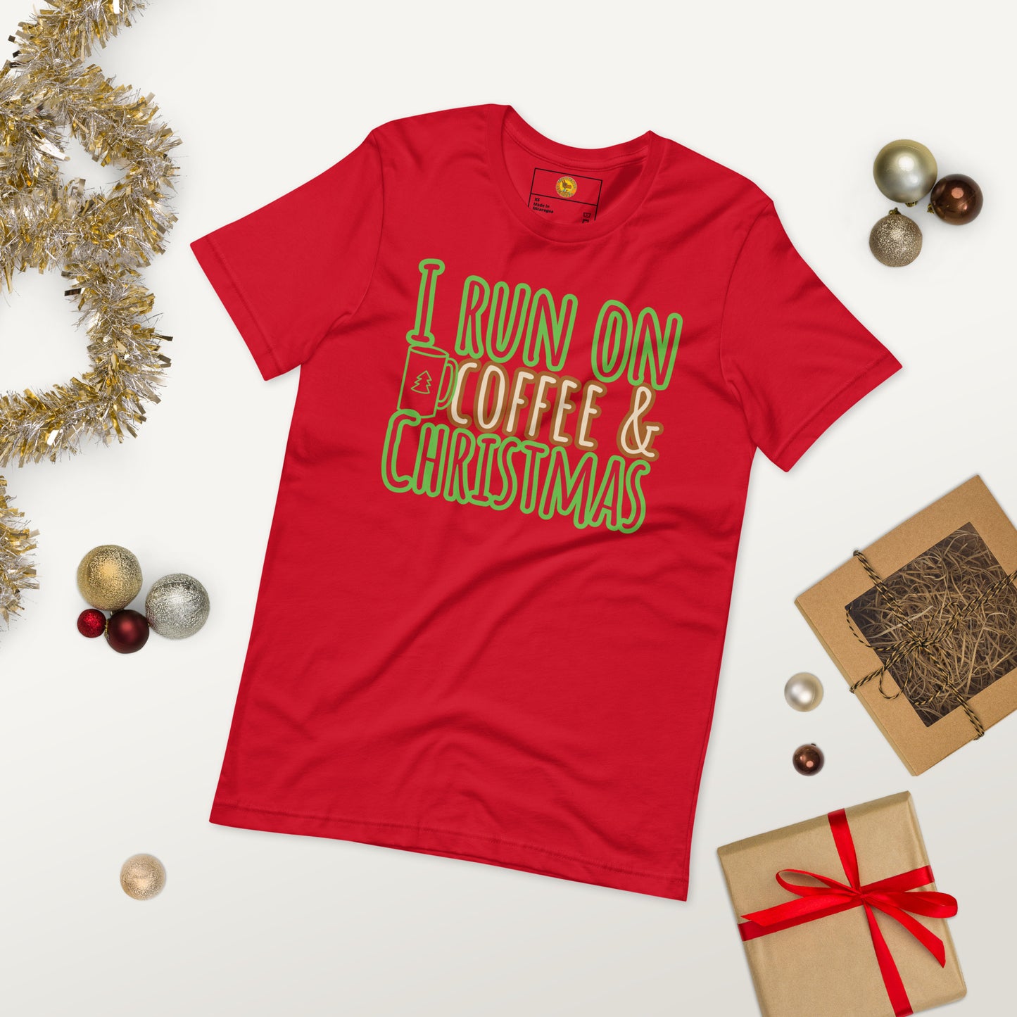 I Run On Coffee & Christmas, Unisex T-shirt