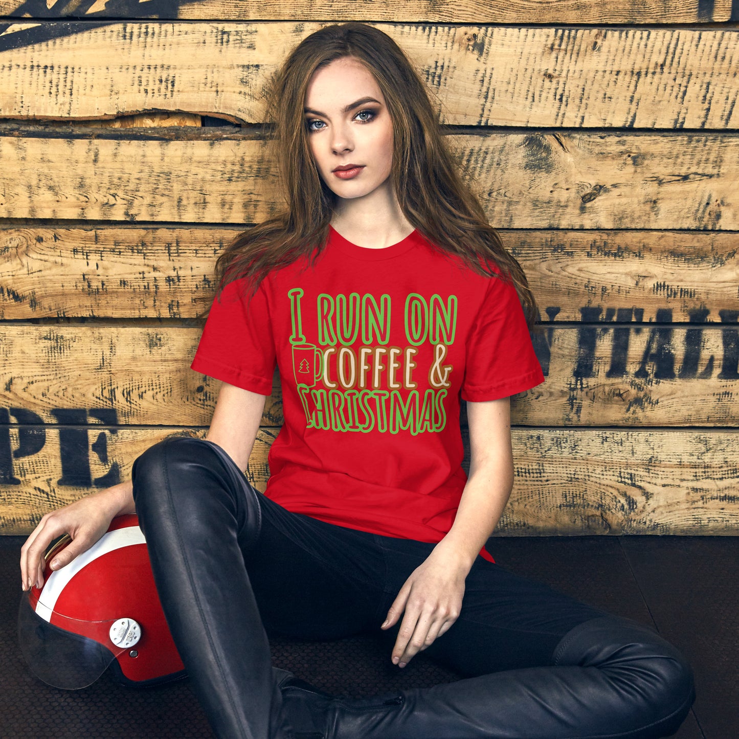 I Run On Coffee & Christmas, Unisex T-shirt